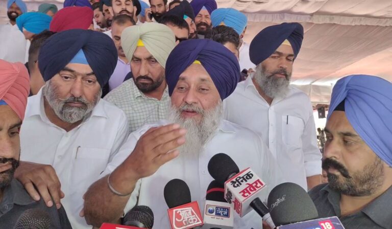 ਫਰੀਦਕੋਟ ’ਚ ਸੁਖਬੀਰ ਬਾਦਲ ਦਾ ਸਰਕਾਰ ਵੱਲ ਨਿਸ਼ਾਨਾ/ ਪੰਜਾਬ ਦਾ ਵਿਕਾਸ ਅਕਾਲੀਆਂ ਵੇਲੇ ਹੋਣ ਦਾ ਦਾਅਵਾ/ ਕਿਹਾ, ਅਸੀਂ ਖਤਮ ਕਰ ਸਕਦੇ ਹਾਂ ਗੈਂਗਸਟਰਵਾਦ