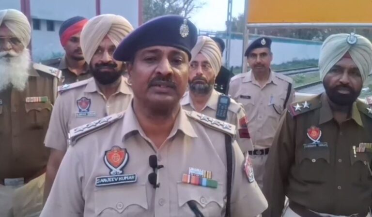 ਕੋਟਕਪੂਰਾ ਪੁਲਿਸ ਨੇ ਚਲਾਇਆ ਕਾਸੋ ਆਪਰੇਸ਼ਨ/ ਰੇਲਵੇ ਸਟੇਸ਼ਨ ਸਮੇਤ ਅਹਿਮ ਥਾਵਾਂ ਦੀ ਚੈਕਿੰਗ