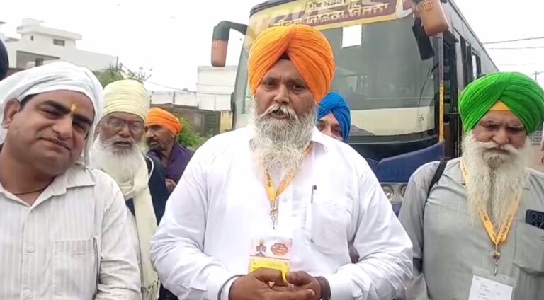 ਗੁਰਦਾਸਪੁਰ ਵਾਪਸ ਪਰਤੇ ਯਾਤਰਾਂ ’ਤੇ ਗਏ ਸ਼ਰਧਾਲੂ/ ਮੁੱਖ ਮੰਤਰੀ ਤੀਰਥ ਯਾਤਰਾ ਯੋਜਨਾ ਤਹਿਤ ਕੀਤੀ ਯਾਤਰਾ/ ਸਰਕਾਰ ਦੇ ਉਪਰਾਲੇ ਸ਼ਲਾਘਾ ਕਰ ਰਹੇ ਯਾਤਰੀ