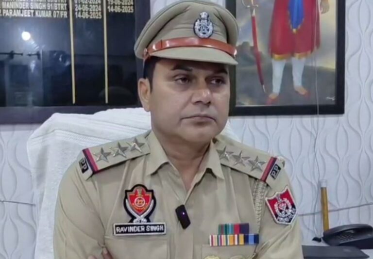 ਅਬੋਹਰ ਦੇ ਹੋਟਲਾਂ ’ਚ ਨਿਹੰਗ ਸਿੰਘਾਂ ਦਾ ਛਾਪਾ/ ਹੋਟਲ ਸੰਚਾਲਕਾਂ ਨੇ ਪੇਸੇ ਮੰਗਣ ਦੇ ਲਾਏ ਇਲਜ਼ਾਮ/ ਪੁਲਿਸ ਨੇ ਜਾਂਚ ਕੀਤੀ ਸ਼ੁਰੂ