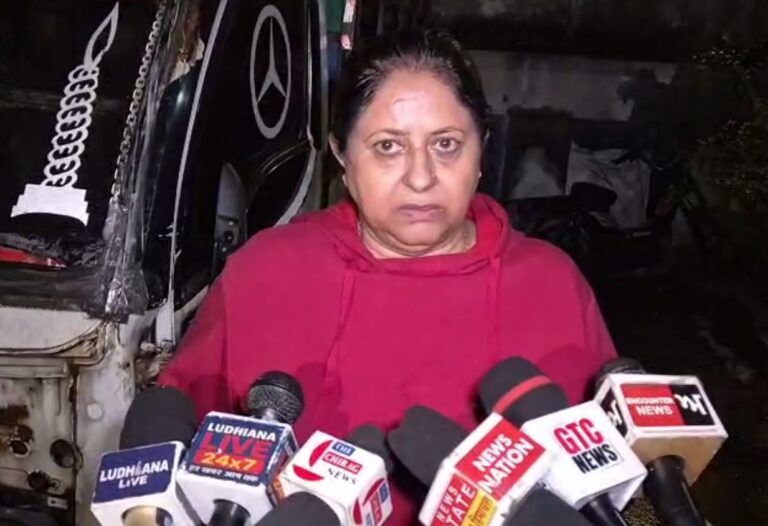 ਲੁਧਿਆਣਾ ’ਚ ਵਿਧਾਇਕ ਦਾ ਆਰਓ ਫੈਕਟਰੀ ’ਤੇ ਛਾਪਾ/ ਆਰਓ ਦੇ ਨਾਮ ਤੇ ਸਪਲਾਈ ਹੋ ਰਿਹਾ ਸੀ ਗੰਦਾ ਪਾਣੀ