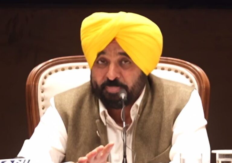 ਚੰਡੀਗੜ੍ਹ ਵਿਖੇ ਮੁੱਖ ਮੰਤਰੀ ਮਾਨ ਦੀ ਪ੍ਰੈੱਸ ਕਾਨਫਰੰਸ/ ਅਮਨ ਕਾਨੂੰਨ ਤੇ ਨਸ਼ਿਆਂ ਖਿਲਾਫ਼ ਕੀਤੇ ਕੰਮਾਂ ਦਾ ਗੁਣਗਾਣ/ ਅੰਕੜਿਆਂ ਸਹਿਤ ਸਾਂਝਾ ਕੀਤਾ 4 ਸਾਲਾਂ ਦੇ ਕੰਮਾਂ ਦਾ ਬਿਊਰਾ