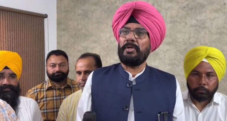 ਵਿਧਾਇਕ ਕੁਲਦੀਪ ਧਾਲੀਵਾਲ ਦਾ ਕਾਂਗਰਸ ਵੱਲ ਨਿਸ਼ਾਨਾ/ ਕਾਂਗਰਸੀਆਂ ਦੇ ਵਤੀਰੇ ’ਤੇ ਚੁੱਕੇ ਸਵਾਲ/ ਜਗਜੀਤ ਟਾਇਟਲਰ ਖਿਲਾਫ ਬੋਲਣ ਦੀ ਦਿੱਤੀ ਚੁਨੌਤੀ