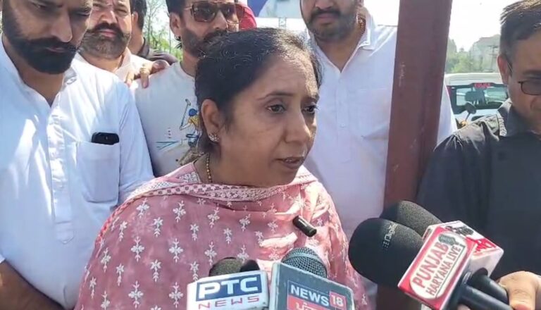 ਮਲੋਟ ਸ਼ਹਿਰ ਦੀਆਂ ਪਾਰਕਾਂ ’ਚੋਂ ਦੂਰ ਹੋਵੇਗਾ ਹਨੇਰਾ/ ਕਰੋੜਾਂ ਰੁਪਏ ਦੀਆਂ ਨਵੀਆਂ ਲਾਈਟਾਂ ਲਾਉਣ ਦਾ ਕੰਮ ਸ਼ੁਰੂ/ ਮੰਤਰੀ ਡਾ. ਬਲਜੀਤ ਕੌਰ ਨੇ ਕੀਤਾ ਉਦਘਾਟਨ