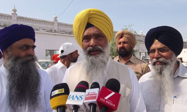 ਸੰਗਰੂਰ ’ਚ ਸੁਖਦੇਵ ਸਿੰਘ ਢੀਂਡਸਾ ਦੀ ਬਰਸੀ ਸਮਾਗਮ/ ਹਜ਼ਾਰਾਂ ਦੀ ਗਿਣਤੀ ’ਚ ਸ਼ਰਧਾਂਜਲੀ ਦੇਣ ਪਹੁੰਚੇ ਲੋਕ/ ਚੰਦੂਮਾਜਰਾ ਤੇ ਰੱਖੜਾ ਸਮੇਤ ਕਈ ਆਗੂ ਰਹੇ ਮੌਜੂਦ