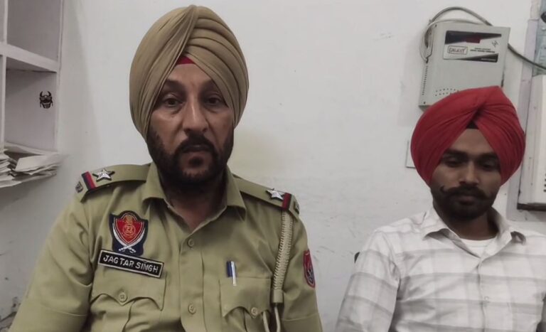 ਸੰਗਰੂਰ ’ਚ ਚੋਰਾਂ ਨੇ ਏਟੀਐਮ ਨੂੰ ਬਣਾਇਆ ਨਿਸ਼ਾਨਾ/ ਕਟਰ ਨਾਲ ਕੱਟ ਕੇ ਕੈਸ਼ ਲੈ ਕੇ ਹੋਏ ਫਰਾਰ/ ਪੁਲਿਸ ਨੇ ਜਾਂਚ ਕੀਤੀ ਸ਼ੁਰੂ