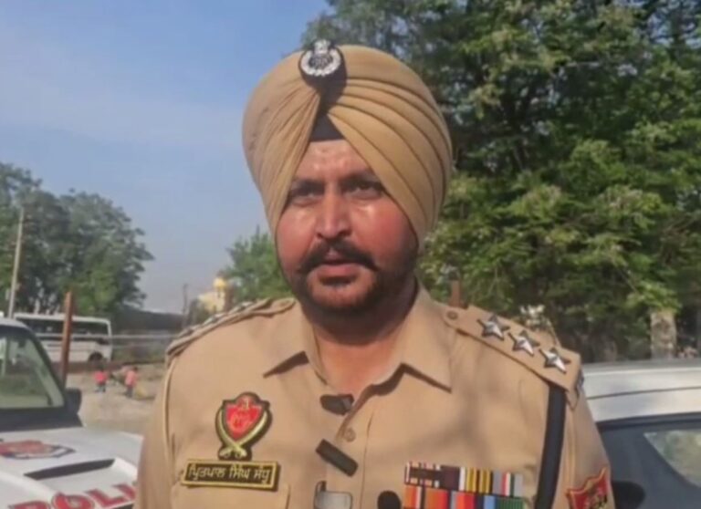 ਪਾਇਲ ਪੁਲਿਸ ਨੇ ਪਿੰਡ ਰਾਣੋ ’ਚ ਐਕਸ਼ਨ ਦੀ ਤਿਆਰੀ/ ਸਾਬਕਾ ਸਰਪੰਚ ਦੀ ਗੈਰ ਕਾਨੂੰਨੀ ਜਾਇਦਾਦ ਦੀ ਪੈਮਾਇਸ਼/ ਨਸ਼ੇ ਨਾਲ ਜੁੜੇ ਹੋਣ ਤੇ ਚਲਦਿਆਂ ਹੋ ਸਕਦੀ ਬੁਲਡੋਜਰ ਕਾਰਵਾਈ