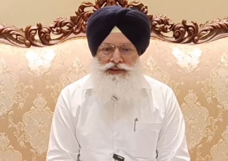 ਮੋਗਾ ’ਚ ਅਕਾਲੀ ਦਲ ਪੁਨਰ ਸੁਰਜੀਤ ਨੂੰ ਝਟਕਾ/ ਮੱਖਣ ਬਰਾੜ ਨੇ ਪਾਰਟੀ ਨੂੰ ਕਿਹਾ ਅਲਵਿਦਾ/ ਪ੍ਰੈੱਸ ਕਾਨਫਰੰਸ ਕਰ ਕੇ ਲਾਏ ਗੰਭੀਰ ਇਲਜ਼ਾਮ