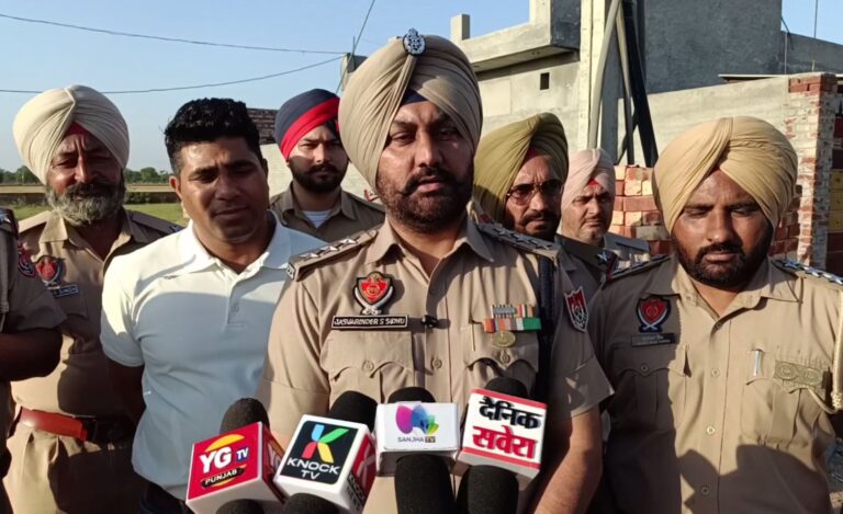 ਮੋਗਾ ਪੁਲਿਸ ਵੱਲੋਂ ਦੇਹ ਵਪਾਰ ਦੇ ਅੱਡੇ ਦਾ ਪਰਦਾਫਾਸ਼/ ਕਿਰਾਏ ਦੀ ਕੋਠੀ ਵਿਚ ਚੱਲ ਰਿਹਾ ਸੀ ਇਹ ਅੱਡਾ/ 14 ਲੜਕੀਆਂ ਤੇ 7 ਲੜਕਿਆਂ ਨੂੰ ਕੀਤਾ ਕਾਬੂ