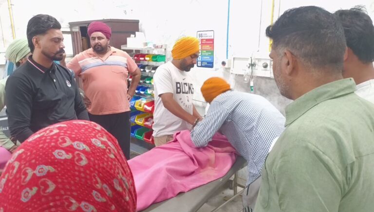 ਫਤਹਿਗੜ੍ਹ ਦੇ ਪਿੰਡ ਬਡਗੁਜਰਾਂ ਦਰਦਨਾਕ ਹਾਦਸਾ/ ਛੱਪੜ ’ਚ ਡੁੱਬਣ ਕਾਰਨ ਬੱਚੇ ਸਮੇਤ ਦੋ ਮੌਤਾਂ/ ਅਚਾਨਕ ਛੱਪੜ ’ਚ ਡਿੱਗੀ ਪਾਥੀਆਂ ਲਿਜਾਂਦੀ ਰੇਹੜੀ