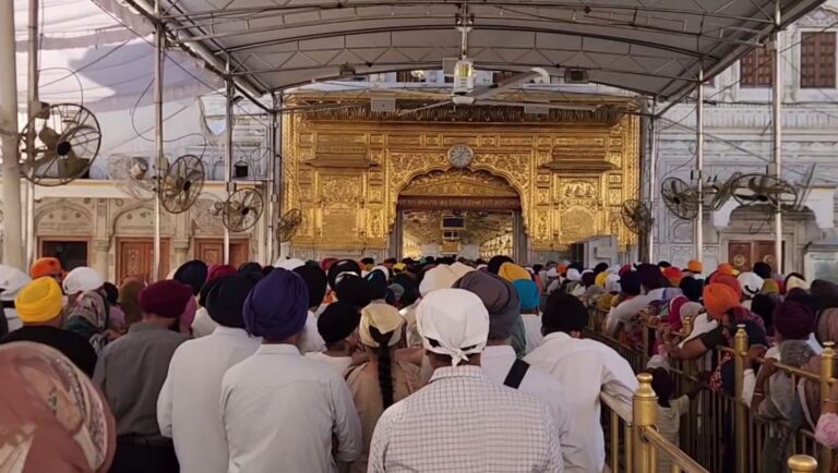 ਸ੍ਰੀ ਦਰਬਾਰ ਸਾਹਿਬ ਵਿਖੇ ਸ਼ਰਧਾ ਨਾਲ ਮਨਾਇਆ ਪ੍ਰਕਾਸ਼ ਪੁਰਬ/ ਗੁਰੂ ਅਮਰਦਾਸ ਜੀ ਦੇ ਬੁਰਾਈਆਂ ਖਿਲਾਫ਼ ਸੰਘਰਸ਼ ਨੂੰ ਕੀਤਾ ਯਾਦ/ ਗ੍ਰੰਥੀ ਗਿਆਨੀ ਰਾਜਦੀਪ ਸਿੰਘ ਵੱਲੋਂ ਸਮੂਹ ਸੰਗਤ ਨੂੰ ਵਧਾਈਆਂ