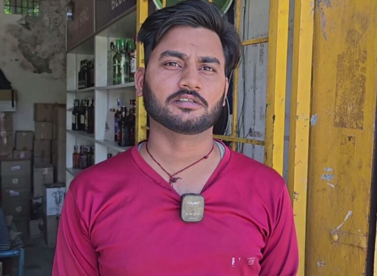 ਬਰਨਾਲਾ ’ਚ ਠੇਕਾ ਲੁੱਟਣ ਦੀ ਨਾਕਾਮ ਕੋਸ਼ਿਸ਼/ ਕਰਿੰਦੇ ਦੀ ਬਹਾਦਰੀ ਨਾਲ ਟਲੀ ਵਾਰਦਾਤ/ ਘਟਨਾ ਸੀਸੀਟੀਵੀ ’ਚ ਕੈਦ, ਪੁਲਿਸ ਕਰ ਰਹੀ ਜਾਂਚ