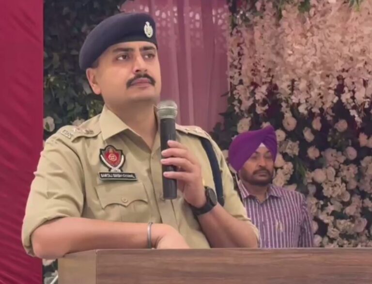 ਧੂਰੀ ਪੁਲਿਸ ਦੀ ਸੰਪਰਕ ਮੀਟਿੰਗ/ ਐਸਐਸਪੀ ਚਾਹਲ ਨੇ ਲੋਕਾਂ ਨੂੰ ਦਿੱਤਾ ਭਰੋਸਾ/ ਖੇਤਾਂ ’ਚੋਂ ਤਾਰਾਂ ਦੀ ਚੋਰੀ ‘ਤੇ ਸਖ਼ਤ ਕਾਰਵਾਈ ਦੇ ਹੁਕਮ