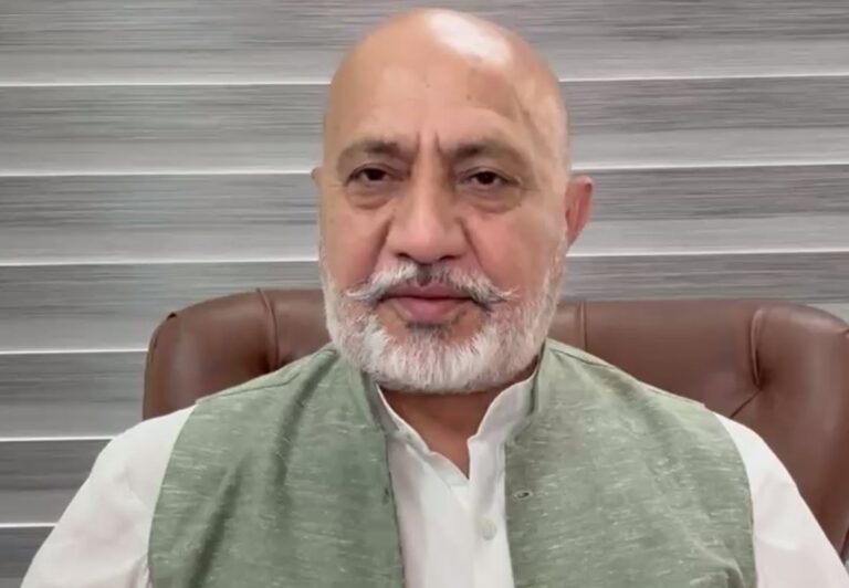 ਮੋਗਾ ਦੇਹ ਵਪਾਰ ਮਾਮਲੇ ਬਾਰੇ ਆਪ ਦੀ ਪ੍ਰੈੱਸ ਕਾਨਫਰੰਸ/ ਬੁਲਾਰਾ ਬਲਤੇਜ ਪੰਨੂ ਨੇ ਕੀਤਾ ਸੰਬੋਧਨ/ ਅਕਾਲੀ ਆਗੂ ਦੀ ਸ਼ਮੂਲੀਅਤ ’ਤੇ ਚੁੱਕੇ ਸਵਾਲ