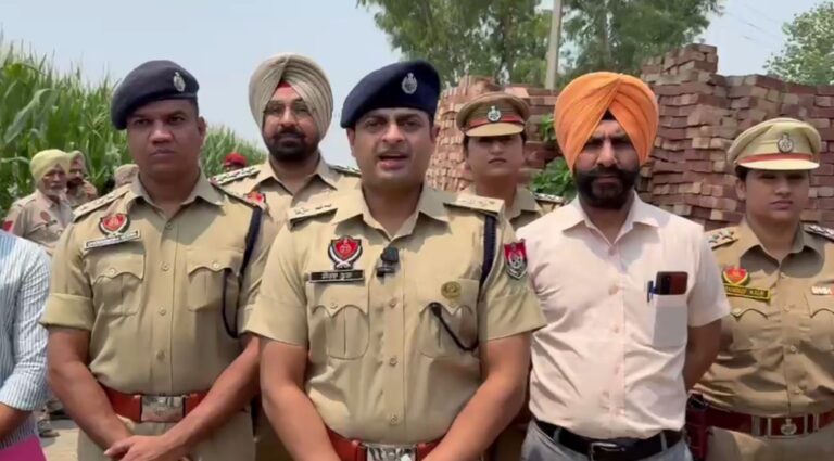 ਸੁਲਤਾਨਪੁਰ ਲੋਧੀ ਪੁਲਿਸ ਦੇ ਨਸ਼ਾ ਤਸਕਰਾਂ ’ਤੇ ਐਕਸ਼ਨ/ ਨਸ਼ੇ ਨਾਲ ਬਣੀਆਂ ਜਾਇਦਾਦਾਂ ’ਤੇ ਚੱਲਿਆ ਪੀਲਾ ਪੰਜਾ/ ਐਸਐਸਪੀ ਗੌਰਵ ਤੁਰਾ ਦੀ ਸਖਤ ਚਿਤਾਵਨੀ