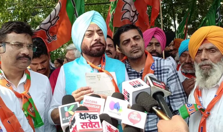 ਮੋਗਾ ’ਚ ਭਾਜਪਾ ਦਾ ਮੁੱਖ ਮੰਤਰੀ ਖਿਲਾਫ ਪ੍ਰਦਰਸ਼ਨ/ ਮੋਟਰ ਸਾਇਕਲ ਰੈਲੀ ਕੱਢ ਕੇ ਕੀਤੀ ਨਾਅਰੇਬਾਜ਼ੀ/ ਧਮਾਕਿਆਂ ਬਾਰੇ ਦਿੱਤੇ ਬਿਆਨ ਮਾਮਲੇ ’ਚ ਕਾਰਵਾਈ ਮੰਗੀ