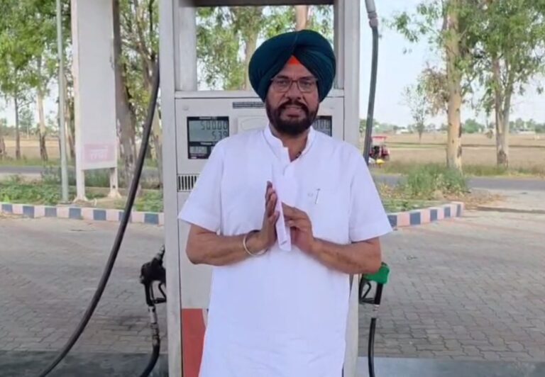 ਵਿਧਾਇਕ ਕੁਲਦੀਪ ਧਾਲੀਵਾਲ ਦਾ ਕੇਂਦਰ ਵੱਲ ਨਿਸ਼ਾਨਾ/ ਤੇਲ ਕੀਮਤਾਂ ਨੂੰ ਲੈ ਕੇ ਚੁੱਕੇ ਵੱਡੇ ਸਵਾਲ/ ਕੀਮਤਾਂ ਹੋਰ ਵਧਣ ਦੀ ਕੀਤੀ ਪੇਸ਼ੀਨਗੋਈ