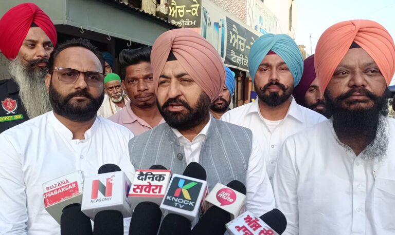 ਮੋਗਾ ਪਹੁੰਚੇ ਕੈਬਨਿਟ ਮੰਤਰੀ ਹਰਦੀਪ ਸਿੰਘ ਮੁੰਡੀਆਂ/ ਵਾਰਡ ਨੰਬਰ 29 ’ਚ ਚੋਣ ਮੀਟਿੰਗ ਨੂੰ ਕੀਤਾ ਸੰਬੋਧਨ/ ਪਾਰਟੀ ਉਮੀਦਵਾਰ ਮਿਲਾਪ ਸਿੰਘ ਦੀ ਜਿੱਤ ਦਾ ਦਾਅਵਾ