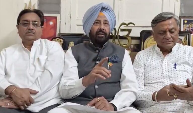 ਜਲੰਧਰ ਪਹੁੰਚੇ ਭਾਜਪਾ ਸੂਬਾ ਪ੍ਰਧਾਨ ਕੇਵਲ ਢਿੱਲੋਂ/ ਸਾਬਕਾ ਮੰਤਰੀ ਮਨੋਰੰਜਨ ਕਾਲੀਆਂ ਨੇ ਕੀਤਾ ਸਵਾਗਤ/ ਪੰਜਾਬ ਅੰਦਰ ਅਗਲੀ ਸਰਕਾਰ ਭਾਜਪਾ ਦੀ ਬਣਨ ਦਾ ਦਾਅਵਾ