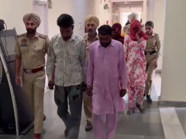 ਬਠਿੰਡਾ ਪੁਲਿਸ ਵੱਲੋਂ ਦੇਹ ਵਪਾਰ ਦਾ ਪਰਦਾਫਾਸ਼/ ਝੁੱਗੀਆਂ ਅੰਦਰ ਚੱਲ ਰਿਹਾ ਸੀ ਅੱਡਾ/ ਦੋ ਮਰਦ ਤੇ 3 ਔਰਤਾਂ ਨੂੰ ਕੀਤਾ ਗ੍ਰਿਫਤਾਰ