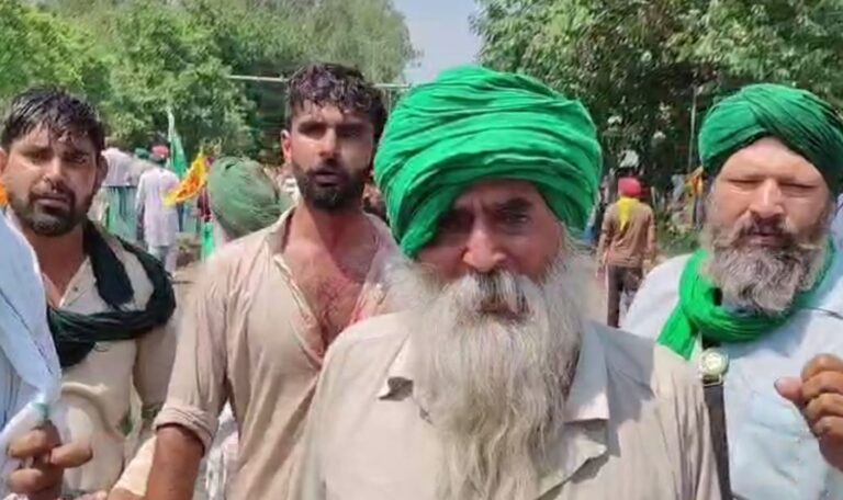 ਚੰਡੀਗੜ੍ਹ ਵੱਲ ਕਿਸਾਨ ਜਥੇਬੰਦੀਆਂ ਦਾ ਕੂਚ/ ਪੁਲਿਸ ਨੇ ਬਾਰਡਰ ’ਤੇ ਰੋਕੇ ਕਿਸਾਨ/ ਪਾਣੀ ਦੀਆਂ ਬੁਛਾੜਾਂ ਤੇ ਅੱਥਰੂ ਗੈਸ ਦਾ ਇਸਤੇਮਾਲ