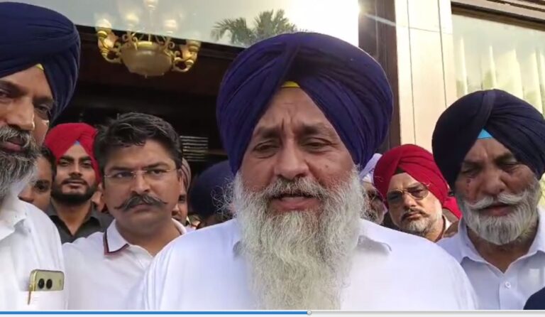 ਮਲੋਟ ’ਚ ਸੁਖਬੀਰ ਬਾਦਲ ਨੇ ਘੇਰੀ ਮਾਨ ਸਰਕਾਰ/ ਨਿਗਮ ਚੋਣਾਂ ਦੌਰਾਨ ਧੱਕੇਸ਼ਾਹੀ ਦੇ ਲਾਏ ਇਲਜ਼ਾਮ/ ਅਕਾਲੀ ਉਮੀਦਵਾਰ ਦਾ ਸਾਥ ਦੇਣ ਦੀ ਅਪੀਲ