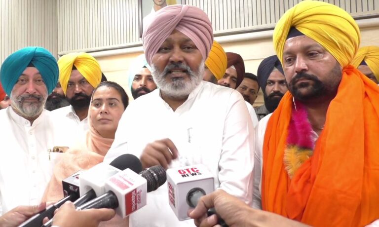 ਸੰਗਰੂਰ ਜ਼ਿਲ੍ਹਾ ਪ੍ਰੀਸ਼ਦ ਨੂੰ ਮਿਲਿਆ ਨਵਾਂ ਚੇਅਰਮੈਨ/ ਰਛਪਾਲ ਸਿੰਘ ਨੇ ਸੰਭਾਲਿਆ ਅਹੁਦਾ/ ਮੰਤਰੀ ਹਰਪਾਲ ਚੀਮਾ ਕੇ ਵਿਧਾਇਕਾ ਭਰਾਜ ਰਹੇ ਮੌਜੂਦ