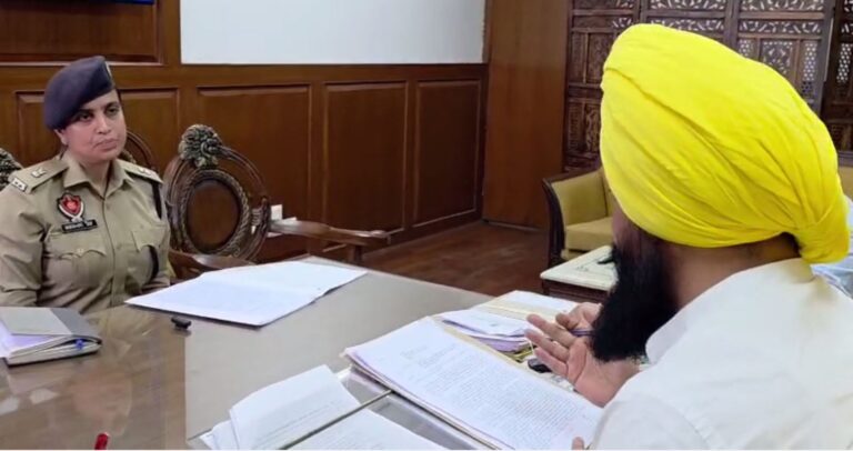 ਰਾਜਾ ਵੜਿੰਗ ਦੀ ਵਾਇਰਲ ਆਡੀਓ ਦਾ ਮਾਮਲਾ/ ਪੁਲਿਸ ਨੇ ਕਮਿਸ਼ਨ ਅੱਗੇ ਪੇਸ਼ ਕੀਤੀ ਰਿਪੋਰਟ/ ਐਸਪੀ ਹਰਕਮਲ ਕੌਰ ਕਮਿਸ਼ਨ ਅੱਗੇ ਪੇਸ਼