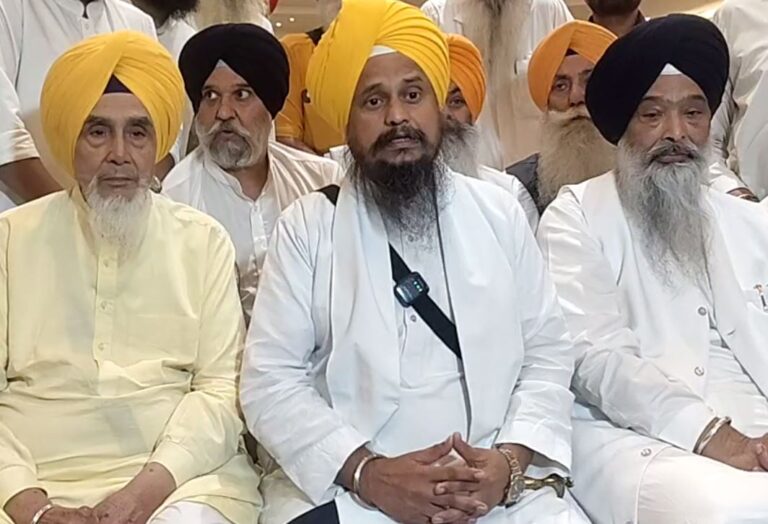 ਫਗਵਾੜਾ ਵਿਖੇ ਅਕਾਲੀ ਦਲ ਪੁਨਰ ਸੁਰਜੀਤ ਦੀ ਮੀਟਿੰਗ/ ਗਿਆਨੀ ਹਰਪ੍ਰੀਤ ਸਿੰਘ ਸਮੇਤ ਕਈ ਆਗੂ ਰਹੇ ਮੌਜੂਦ/ ਗਿ. ਹਰਪ੍ਰੀਤ ਸਿੰਘ ਨੇ ਮੀਡੀਆ ਸਾਹਮਣੇ ਰੱਖਿਆ ਪੱਖ