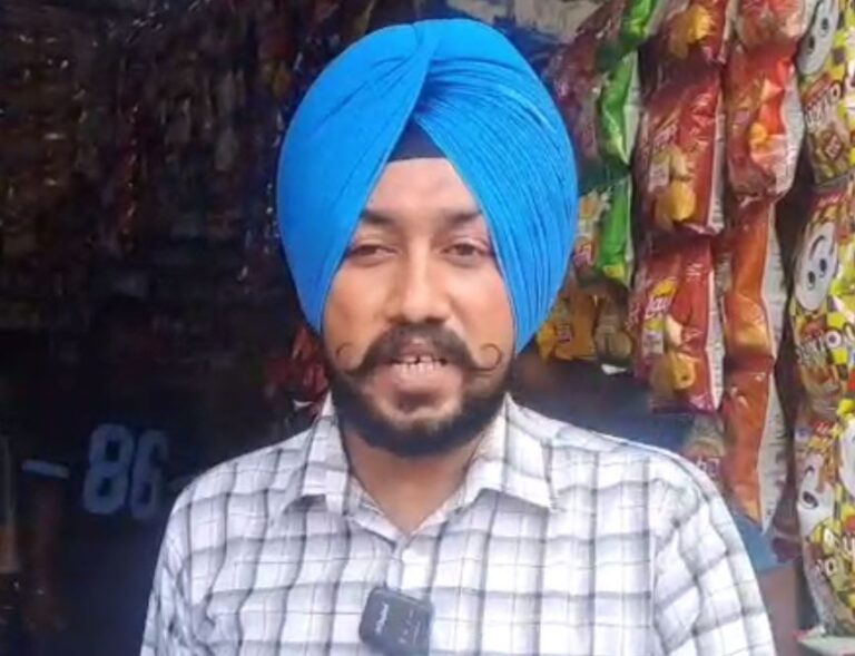 ਪਟਿਆਲਾ ’ਚ ਮਿਆਦ ਪੁੱਗਿਆ ਸਾਮਾਨ ਵੇਚਣ ਦੇ ਇਲਜ਼ਾਮ/ ਮਿਆਦ ਪੁੱਗੇ ਕਲਰ ਨਾਲ ਝੜੇ ਮਹਿਲਾ ਦੇ ਵਾਲ/ ਪਰਿਵਾਰ ਨੇ ਮੰਗਿਆ ਇਨਸਾਫ