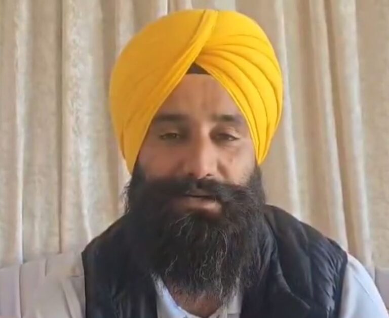 ਅਕਾਲੀ ਦਲ ਦਾ ਰੋਮਾਣਾ ਮਾਮਲੇ ਨੂੰ ਲੈ ਕੇ ਬਿਆਨ/ ਸੋੜੀ ਸਿਆਸਤ ਤਹਿਤ ਕੈਨੇਡਾ ਜਾਣੋਂ ਰੋਕਣ ਦੇ ਇਲਜ਼ਾਮ/ ਕਿਹਾ, ਪਾਰਟੀ ਦੀ ਚੜ੍ਹਤ ਤੋਂ ਘਬਰਾਈ ਸੱਤਾਧਾਰੀ ਧਿਰ