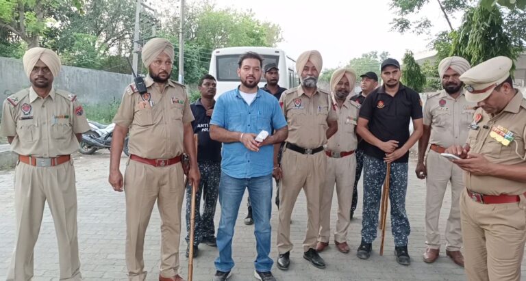 ਮੋਗਾ ਪੁਲਿਸ ਦੀ ਅਪਰਾਧੀਆਂ ਖਿਲਾਫ਼ ਸਖਤੀ/ ਸ਼ੱਕੀਆਂ ਦੀ ਪਛਾਣ ਲਈ ਚਲਾਈ ਤਲਾਸ਼ੀ ਮੁਹਿੰਮ/ 27 ਵਾਹਨਾਂ ਦੇ ਚਲਾਨ, 2 ਵਾਹਨ ਜ਼ਬਤ