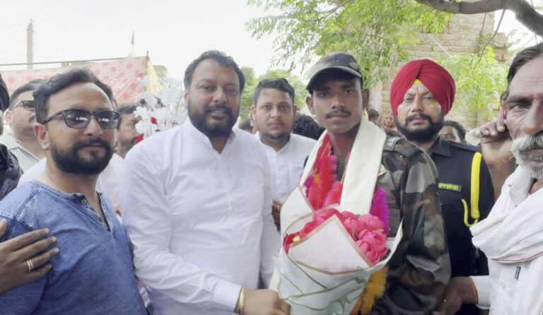 ਲਹਿਰਾਗਾਗਾ ਦੇ ਗਰੀਬ ਪਰਿਵਾਰ ਦੇ ਪੁੱਤਰ ਨੇ ਰਚਿਆ ਇਤਿਹਾਸ/ ਆਰਮੀ ’ਚ ਭਰਤੀ ਹੋਇਆ ਨੌਜਵਾਨ ਸਾਕਾ/ ਆਰਮੀ ਮੈਡੀਕਲ ਕੋਰ ’ਚ ਹਾਸਲ ਕੀਤੀ ਸਫਲਤਾ