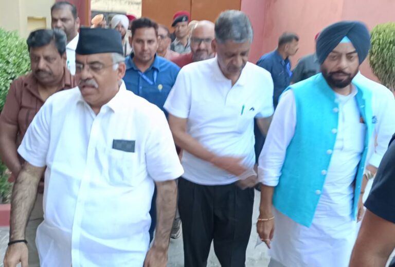 ਮੋਗਾ ਪਹੁੰਚੇ ਭਾਜਪਾ ਰਾਜ ਸਭਾ ਮੈਂਬਰ ਤਰੁੱਣ ਚੁੱਘ/ ਗੋਲੀਕਾਂਡ ਦੇ ਸ਼ਹੀਦਾਂ ਨੂੰ ਦਿੱਤੀ ਸ਼ਰਧਾਂਜਲੀ/ ਕਿਹਾ, ਬਲਿਦਾਨ ਦਾ ਸਦਾ ਰਿਣੀ ਰਹੇਗਾ ਦੇਸ਼