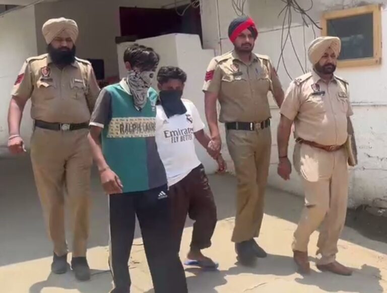 ਮੋਗਾ ਪੁਲਿਸ ਹੱਥ ਲੱਗੀ ਵੱਡੀ ਕਾਮਯਾਬੀ/ 120 ਗ੍ਰਾਮ ਹੈਰੋਇਨ ਸਮੇਤ 4 ਦੋਸ਼ੀ ਕਾਬੂ/ 2 ਚੋਰੀਸ਼ੁਦਾ ਮੋਟਰਸਾਈਕਲ ਵੀ ਬਰਾਮਦ