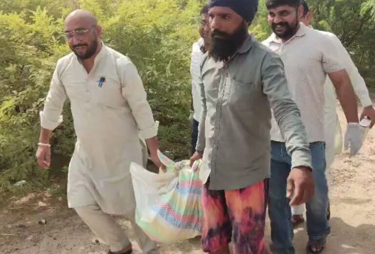 ਅਬੋਹਰ ’ਚ ਸਖਸ਼ ਦੀ ਲਾਸ਼ ਬਰਾਮਦ/ ਬੀਤੇ ਦਿਨ ਲਾਪਤਾ ਸੀ ਮ੍ਰਿਤਕ ਸਖਸ਼/ ਬੱਸ ਸਟੈਂਡ ਨੇੜਿਓਂ ਬਰਾਮਦ ਹੋਈ ਲਾਸ਼