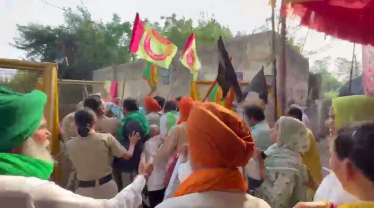 ਪਟਿਆਲਾ ’ਚ ਕੋਰੋਨਾ ਯੋਧਿਆਂ ਦਾ ਰੋਸ ਪ੍ਰਦਰਸ਼ਨ/ ਮੰਤਰੀ ਦੀ ਕੋਠੀ ਵੱਲ ਕੂਚ ਦੀ ਕੋਸ਼ਿਸ਼/ ਪੁਲਿਸ ’ਤੇ ਗਲਤ ਵਿਵਹਾਰ ਦੇ ਲਾਏ ਇਲਜ਼ਾਮ