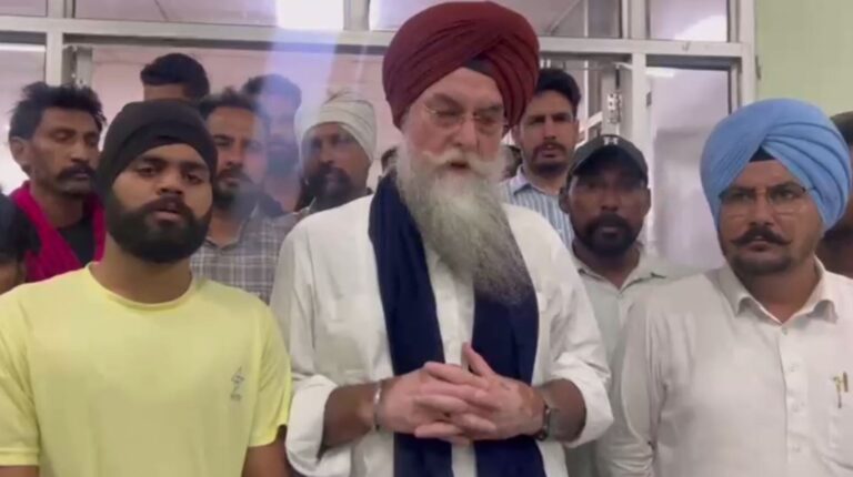 ਫਰੀਦਕੋਟ ਹਸਪਤਾਲ ਪਹੁੰਚੇ ਸਪੀਕਰ ਕੁਲਤਾਰ ਸੰਧਵਾਂ/ ਸੜਕ ਹਾਦਸੇ ਦੇ ਜ਼ਖ਼ਮੀਆਂ ਦਾ ਪੁੱਛਿਆ ਹਾਲ/ ਮੁਫ਼ਤ ਇਲਾਜ ਮੁਹੱਈਆ ਕਰਵਾਉਣ ਦੀ ਹਦਾਇਤ