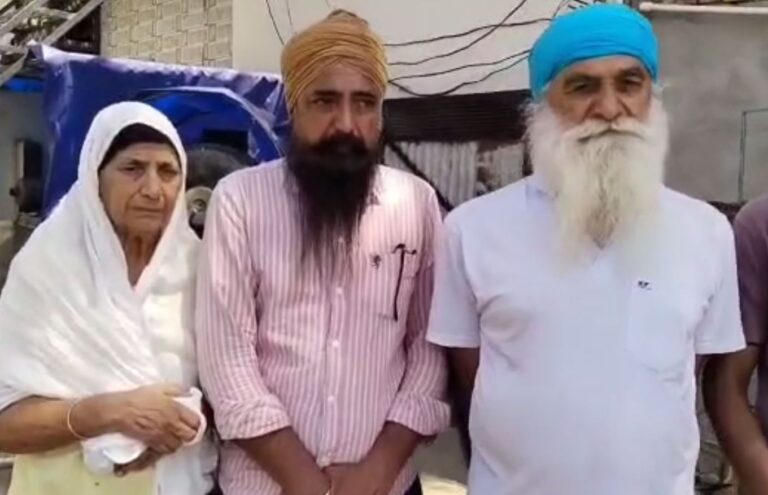 ਗੁਰਦਾਸਪੁਰ ’ਚ ਤੂਫਾਨ ਨੇ ਤੋੜੇ ਨੌਜਵਾਨ ਦੇ ਸੁਪਨੇ/ ਵਿਦੇਸ਼ੀ ਕਮਾਈ ਨਾਲ ਬਣਿਆ ਪੋਲਟਰੀ ਫਾਰਮ ਤਬਾਹ/ ਸਰਕਾਰ ਅੱਗੇ ਮਦਦ ਲਈ ਲਾਈ ਗੁਹਾਰ