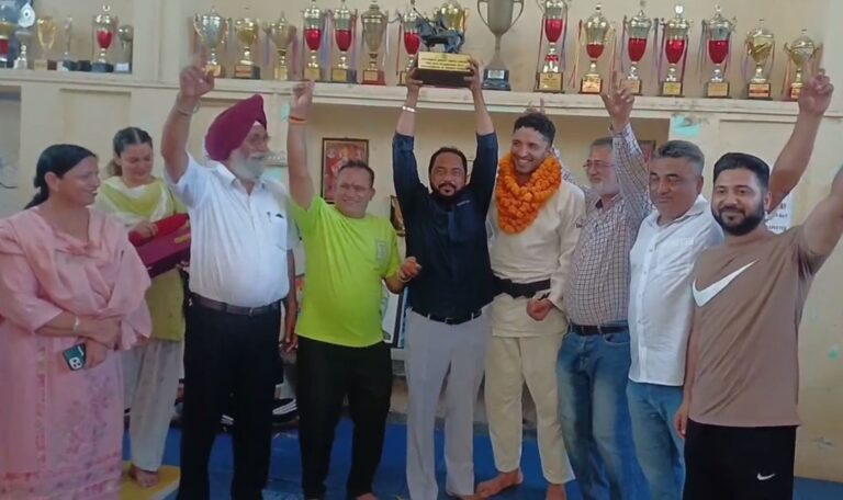 ਗੁਰਦਾਸਪੁਰ ਜਿਲ੍ਹੇ ਦਾ ਜੂਡੋ ਖਿਡਾਰੀ ਨੇ ਚਮਕਾਇਆ ਨਾਮ/ ਕੋਮਨਵੈਲਥ ਖੇਡਾਂ ਲਈ ਹੋਈ ਸਿਲੈਕਸ਼ਨ/ ਪੰਜਾਬ ਸਰਕਾਰ ਤੋਂ ਮਿਲਿਆ ਮਹਾਰਾਜਾ ਰਣਜੀਤ ਐਵਾਰਡ
