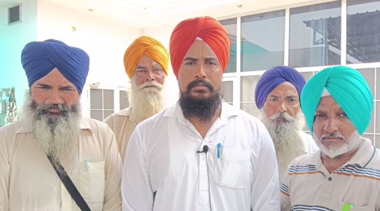ਬਰਨਾਲਾ ਦੇ ਪਿੰਡ ਖੁੱਡੀ ਕਲਾਂ ਦਾ ਸਰਪੰਚ ਸਸਪੈਂਡ/ ਪੰਚਾਇਤੀ ਜ਼ਮੀਨ ਦੱਬਣ ਦੇ ਦੋਸ਼ਾਂ ਤਹਿਤ ਕਾਰਵਾਈ/ ਸਰਪੰਚ ਨੇ ਦੋਸ਼ ਨਕਾਰੇ, ਸਿਆਸੀ ਬਦਲਾਖੋਰੀ ਦੇ ਇਲਜ਼ਾਮ