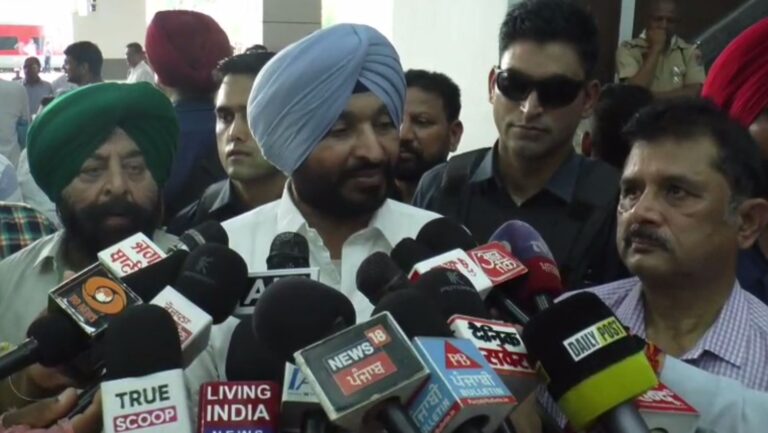 ਜਲੰਧਰ ਛਾਉਣੀ ਰੇਲਵੇ ਸਟੇਸ਼ਨ ਕੇਂਦਰੀ ਮੰਤਰੀ ਬਿੱਟੂ ਨੇ ਕੀਤਾ ਦੌਰਾ/ ਸਟੇਸ਼ਨ ਦੇ ਚੱਲ ਰਹੇ ਕੰਮਾਂ ਦਾ ਲਿਆ ਜਾਇਜ਼ਾ/ ਪ੍ਰਧਾਨ ਮੰਤਰੀ ਨਰਿੰਦਰ ਮੋਦੀ ਕਰਨਗੇ ਉਦਘਾਟਨ