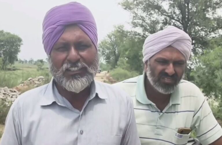 ਬਰੇਟਾ ਡਰੇਨ ਦੀ ਸਫਾਈ ਨੂੰ ਲੈ ਕੇ  ਕਿਸਾਨਾਂ ’ਚ ਰੋਸ/ 80 ਏਕੜ ਫਸਲ ਬਰਬਾਦ ਹੋਣ ਦਾ ਖਦਸ਼ਾ/ ਯਾਦ ਕਰਵਾਉਣ ਦੇ ਬਾਵਜੂਦ ਨਹੀਂ ਕੀਤੀ ਸਫਾਈ