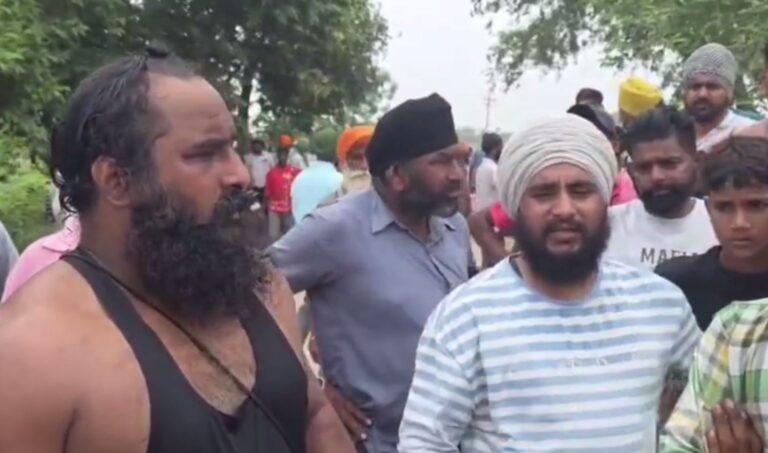 ਗੁਰਦਾਸਪੁਰ ’ਚ ਸਰਕਾਰੀ ਅਧਿਆਪਕ ਵੱਲੋਂ ਖੁਦਕੁਸ਼ੀ/ ਪੁਲ ਕੋਲ ਗੱਡੀ ਖੜ੍ਹੀ ਕਰ ਕੇ ਨਹਿਰ ’ਚ ਮਾਰੀ ਛਾਲ/ ਐਸਆਈਆਰ ਦੇ ਬੋਝ ਤੋਂ ਪ੍ਰੇਸ਼ਾਨੀ ਦਾ ਦਾਅਵਾ