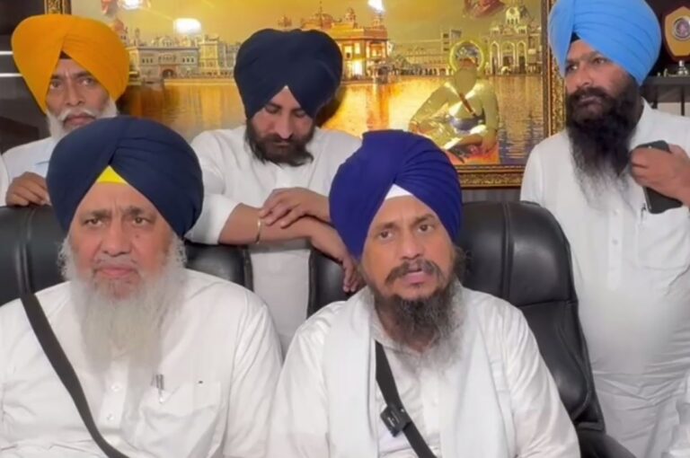 ਗਿ. ਹਰਪ੍ਰੀਤ ਸਿੰਘ ਦਾ ਰਵਨੀਤ ਬਿੱਟੂ ਵੱਲ ਨਿਸ਼ਾਨਾ/ ਫਿਲਮ ਸਤਲੁਜ ਬਾਰੇ ਦਿੱਤੇ ਬਿਆਨ ਦੀ ਨਿੰਦਾ/ ਕਿਹਾ, ਕੇਰਲਾ ਸਟੋਰੀ ਚੱਲ ਸਕਦੀ ਹੈ ਤਾਂ ਸਤਲੁਜ ਕਿਉਂ ਨਹੀਂ…