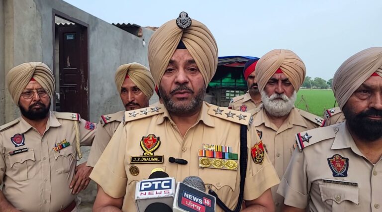 ਮਲੋਟ ਪੁਲਿਸ ਦਾ ਨਸ਼ਾ ਤਸਕਰਾਂ ਖਿਲਾਫ਼ ਐਕਸ਼ਨ/ ਸ਼ੱਕੀ ਥਾਵਾਂ ਦੀ ਜਾਂਚ ਲਈ ਚਲਾਈ ਤਲਾਸ਼ੀ ਮੁਹਿੰਮ/ 17 ਥਾਵਾਂ ’ਤੇ 80 ਦੇ ਕਰੀਬ ਮੁਲਾਜਮਾਂ ਨੇ ਕੀਤੀ ਜਾਂਚ