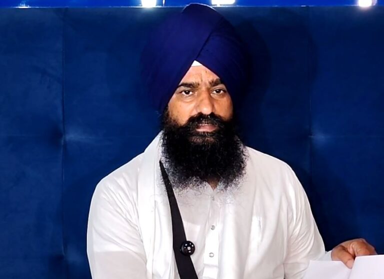 ਜਥੇਦਾਰ ਗੜਗੱਜ ਵੱਲੋਂ ਸਤਿਕਾਰ ਐਕਟ ਦਾ ਸੋਧ ਮਸੌਦਾ ਰੱਦ/ ਪੰਜ ਮੈਂਬਰੀ ਕਮੇਟੀ ਦਾ ਗਠਨ/ ਗੱਲਬਾਤ ਰਾਹੀਂ ਸਹਿਮਤੀ ਬਣਾਉਣ ਦੀ ਨਸੀਹਤ