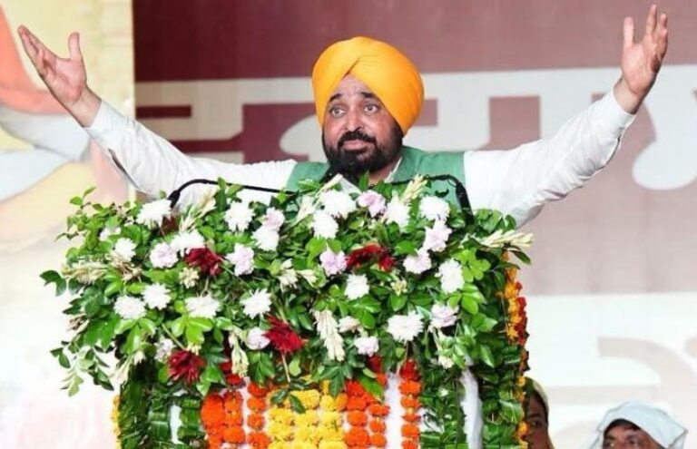 ਜਲੰਧਰ ਦੇ ਡੇਰਾ ਸੱਚਖੰਡ ਬੱਲਾਂ ਪਹੁੰਚੇ ਸੀਐਮ ਮਾਨ/ ਗੁਰੂ ਰਵਿਦਾਸ ਜੀ ਬਾਣੀ ਅਧਿਐਨ ਕੇਂਦਰ ਦਾ ਰੱਖਿਆ ਨੀਂਹ ਪੱਥਰ