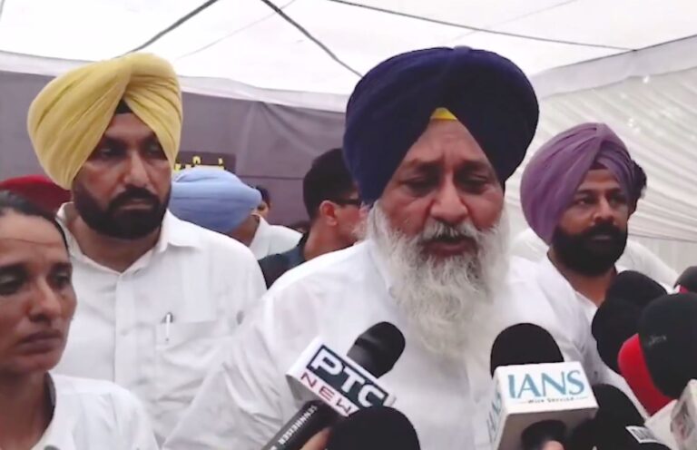ਬਠਿੰਡਾ ’ਚ ਸਰਕਾਰ ’ਤੇ ਵਰ੍ਹੇ ਸੁਖਬੀਰ ਬਾਦਲ/ ਅਖੀਰਲੇ ਦਿਨ ਪੇਸ਼ ਕੀਤੇ ਬਿੱਲਾਂ ਨੂੰ ਲੈ ਕੇ ਸਾਧੇ ਨਿਸ਼ਾਨੇ/ ਸਰਕਾਰ ਆਉਣ ’ਤੇ ਸਾਰੇ ਮਾਮਲਿਆਂ ਦੀ ਜਾਂਚ ਦੀ ਚਿਤਾਵਨੀ