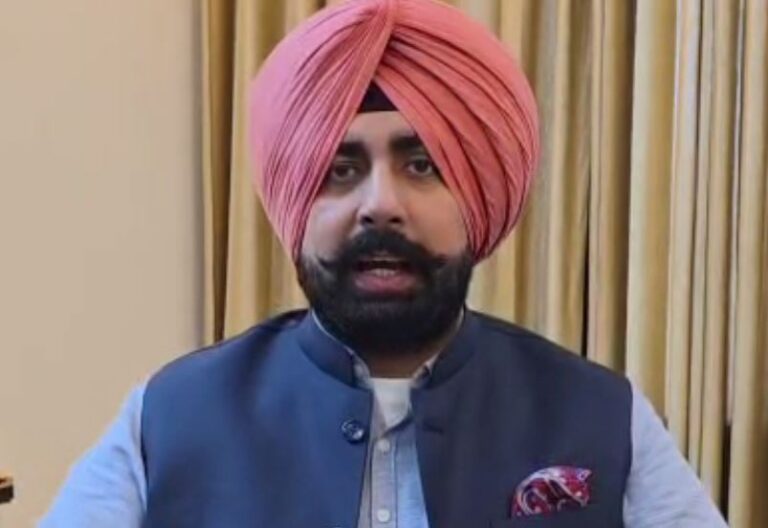 ਅਕਾਲੀ ਦਲ ਦਾ ਨਸ਼ਿਆਂ ਨੂੰ ਲੈ ਕੇ ਸਰਕਾਰ ਵੱਲ ਨਿਸ਼ਾਨਾ/ ਬੁਲਾਰਾ ਕਲੇਰ ਨੇ ਬਿਆਨ ਜਾਰੀ ਕਰ ਚੁੱਕੇ ਸਵਾਲ/ ਅੰਤਰਰਾਸ਼ਟਰੀ ਕਬੱਡੀ ਖਿਡਾਰੀ ਦੀ ਮੌਤ ਦਾ ਦਿੱਤਾ ਹਵਾਲਾ